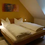 Lindenhof 3, Dachgeschoß * Vipperow