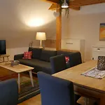 Lindenhof 3, Dachgeschoß *