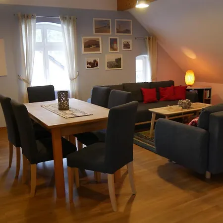 Lindenhof 3, Dachgeschoss