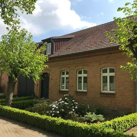 Lindenhof 3, Dachgeschoß Apartment Vipperow