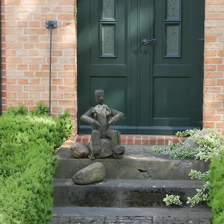 Lindenhof 3, Dachgeschoss *