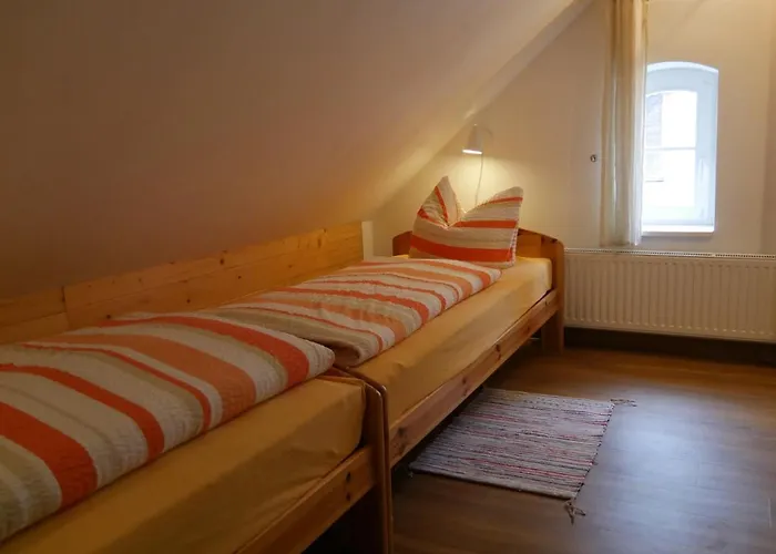 Appartement Lindenhof 3, Dachgeschoss Vipperow